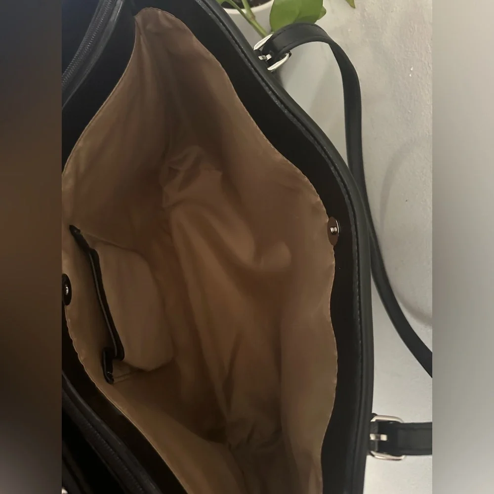 Aurielle Genuine leather large tote Bag - Picture 6 of 13